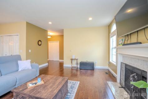 2 Danberry Lane Bridgewater NJ 08807