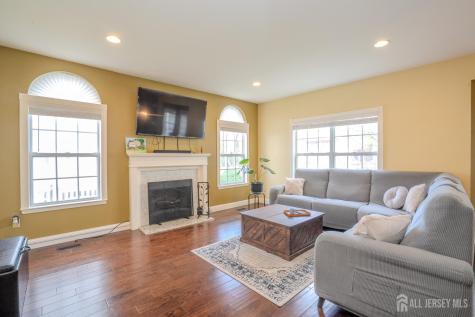 2 Danberry Lane Bridgewater NJ 08807