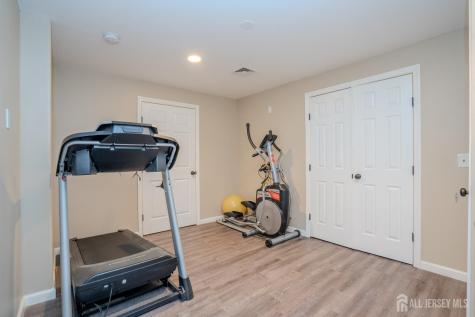 2 Danberry Lane Bridgewater NJ 08807