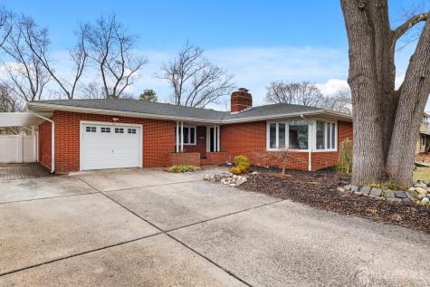 41 Brookside Drive Avenue Old Bridge NJ 08857