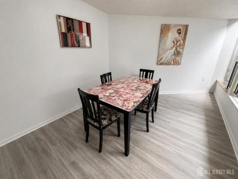 89 Linda Lane Edison NJ 08820