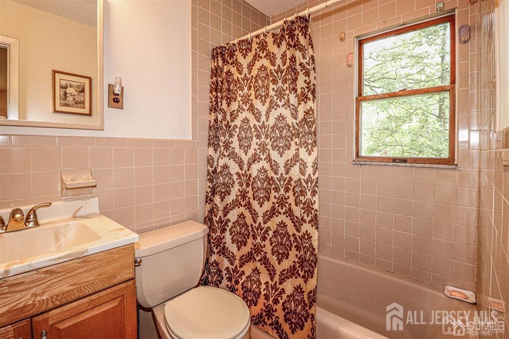 3 Sarno Street Colonia NJ 07067
