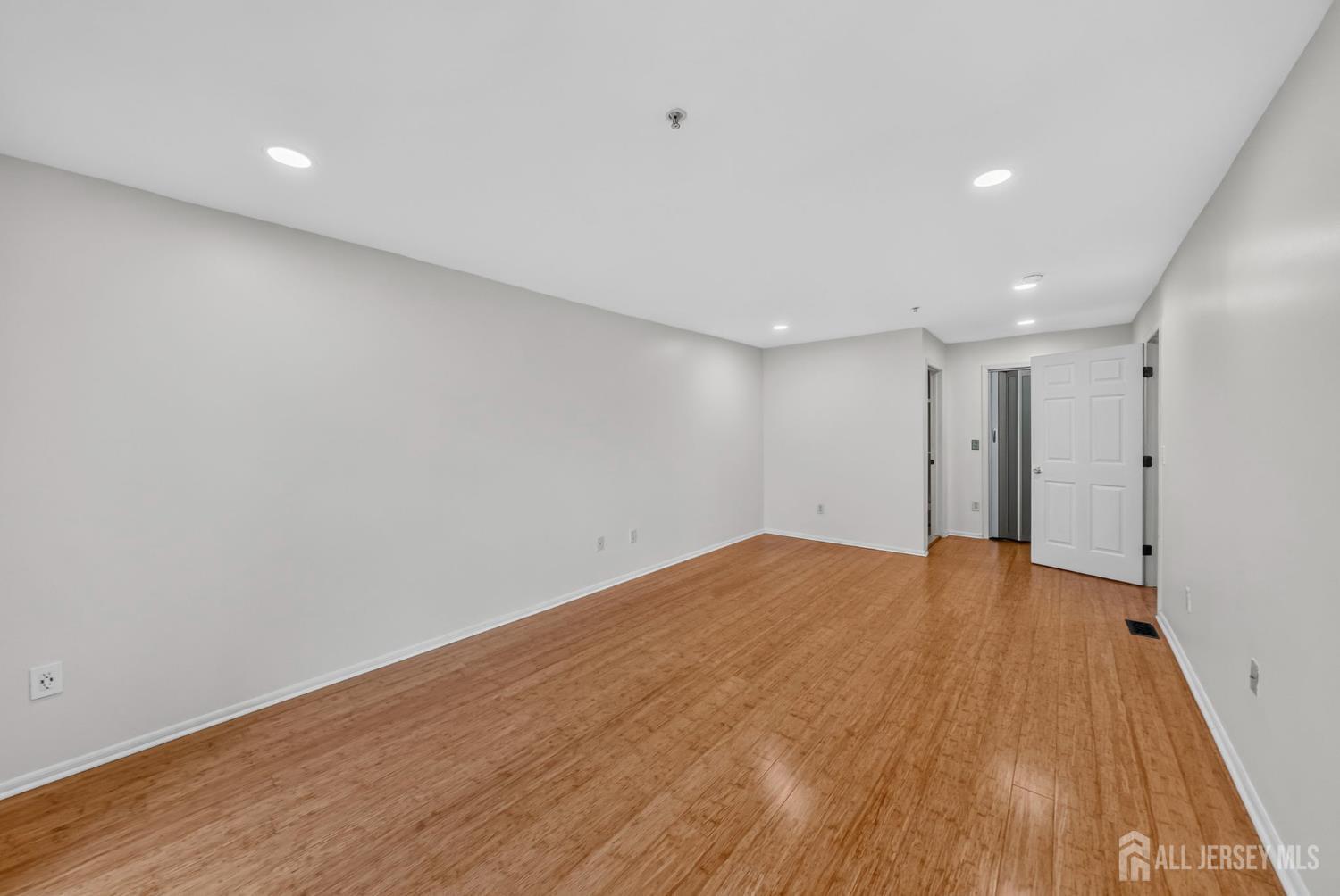 167 Vasser Drive Piscataway NJ 08854