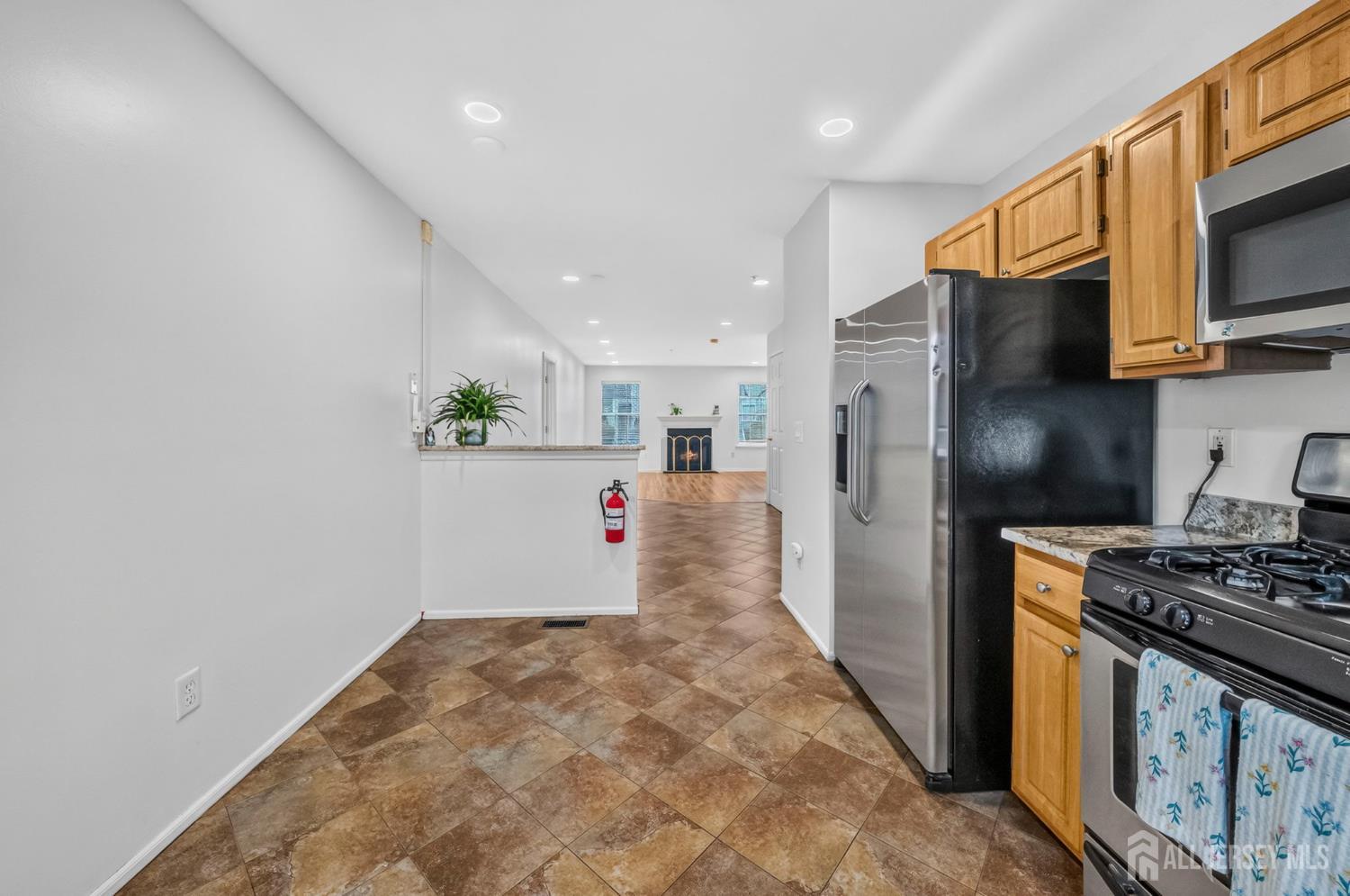 167 Vasser Drive Piscataway NJ 08854