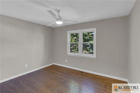 10 Harrison Street Sayreville NJ 08872