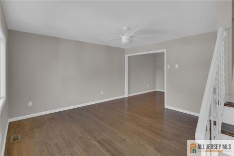 10 Harrison Street Sayreville NJ 08872