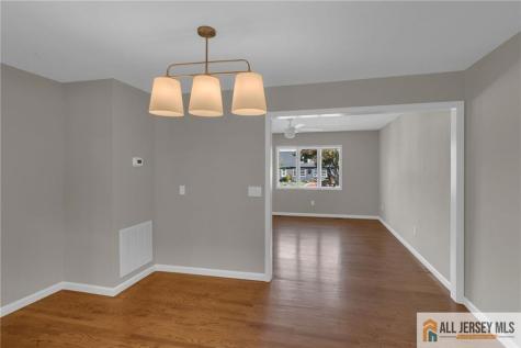 10 Harrison Street Sayreville NJ 08872