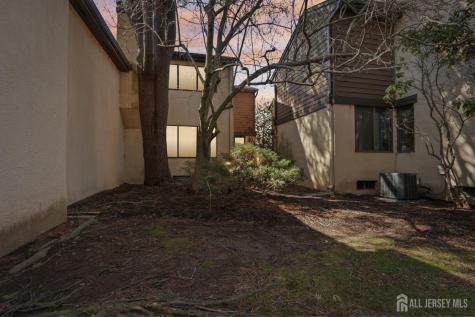 627 Sayre Drive Plainsboro NJ 08540
