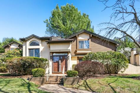 627 Sayre Drive Plainsboro NJ 08540