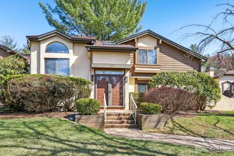 627 Sayre Drive Plainsboro NJ 08540