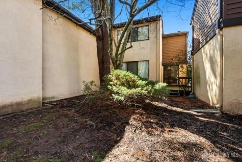 627 Sayre Drive Plainsboro NJ 08540
