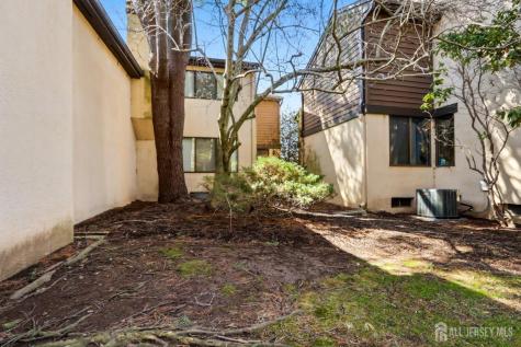627 Sayre Drive Plainsboro NJ 08540
