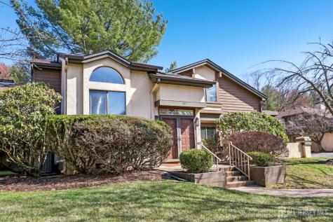 627 Sayre Drive Plainsboro NJ 08540