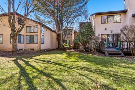 627 Sayre Drive Plainsboro NJ 08540