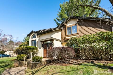 627 Sayre Drive Plainsboro NJ 08540