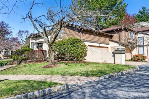 627 Sayre Drive Plainsboro NJ 08540
