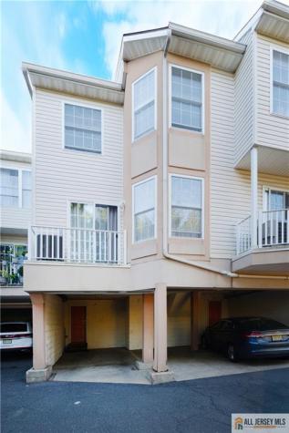 125 Adamecs Way South Amboy NJ 08879