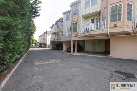 125 Adamecs Way South Amboy NJ 08879