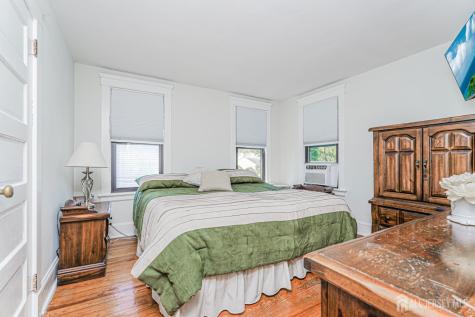 12 Fox Road Edison NJ 08817