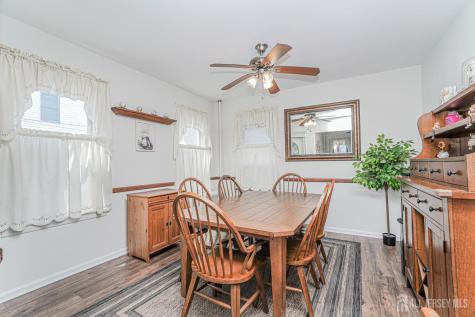 12 Fox Road Edison NJ 08817