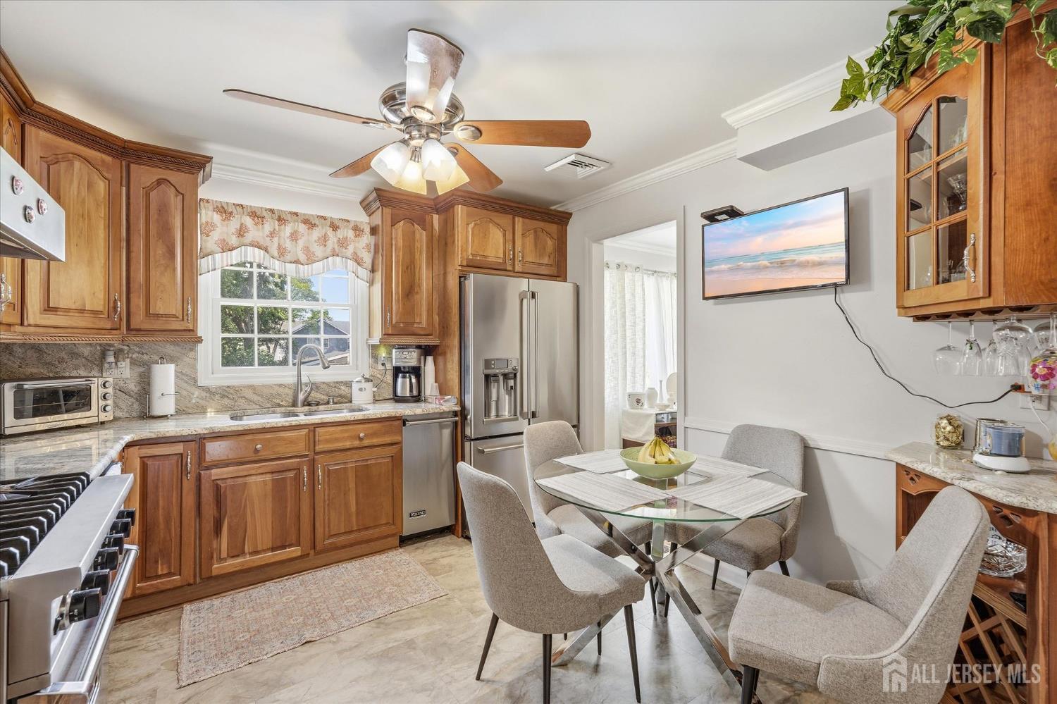 902 10th Street Union Beach NJ 07735