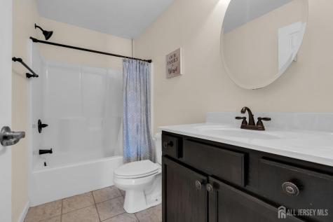 607 Bay Avenue Union Beach NJ 07735