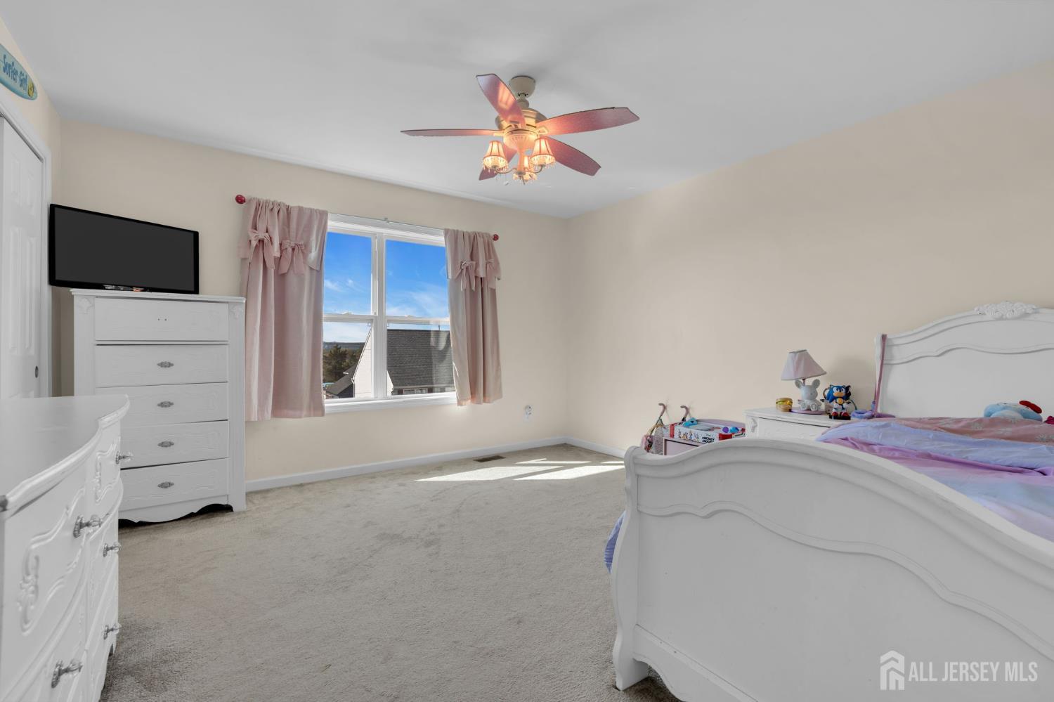 607 Bay Avenue Union Beach NJ 07735