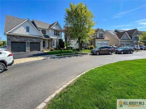16 Tryall Boulevard Monroe NJ 08831