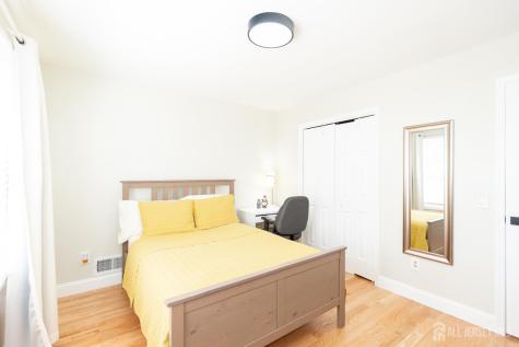 80 Sturbridge Drive Piscataway NJ 08854