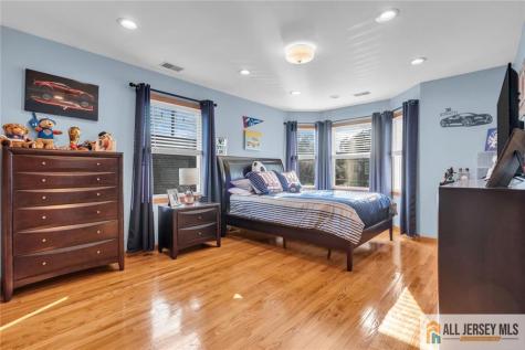 17 Center Street South River NJ 08882