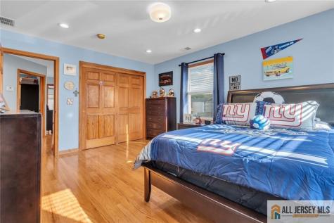 17 Center Street South River NJ 08882
