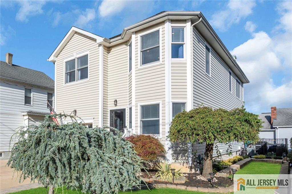 17 Center Street South River NJ 08882