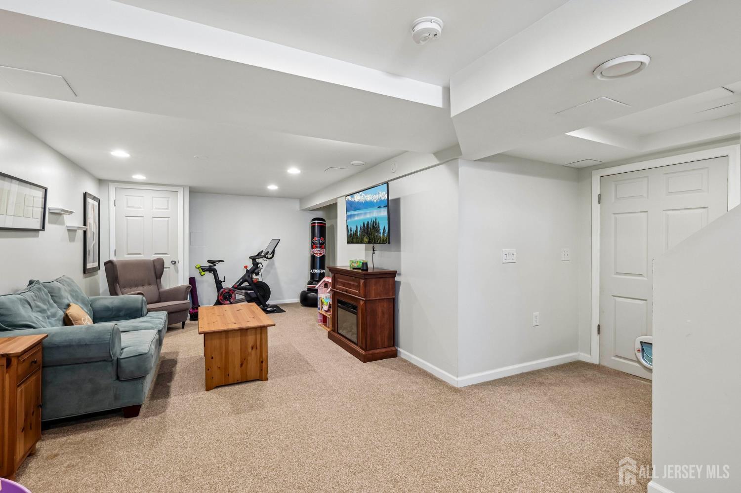 13 Highview Road East Brunswick NJ 08816