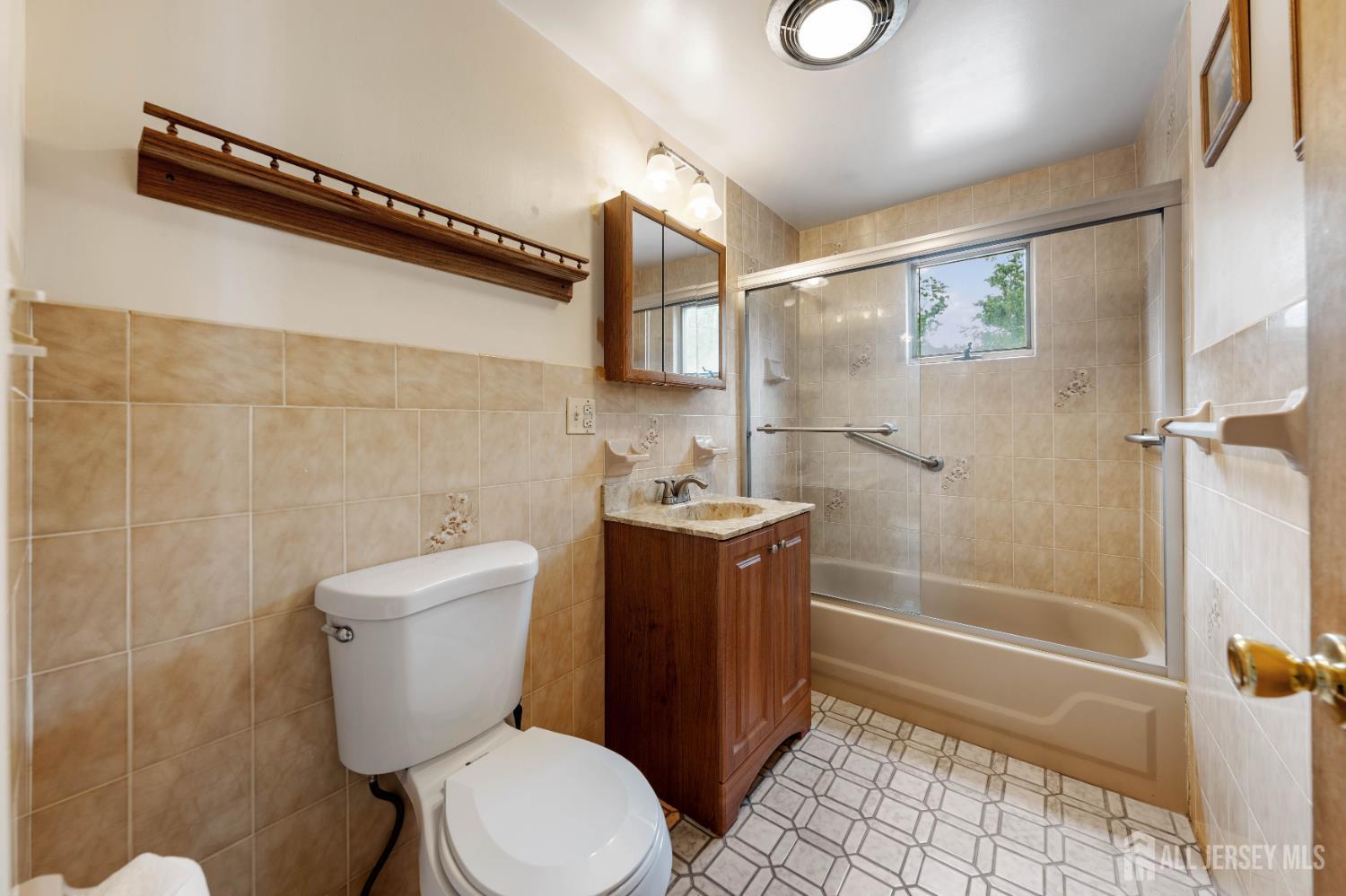172 Elizabeth Avenue Iselin NJ 08830
