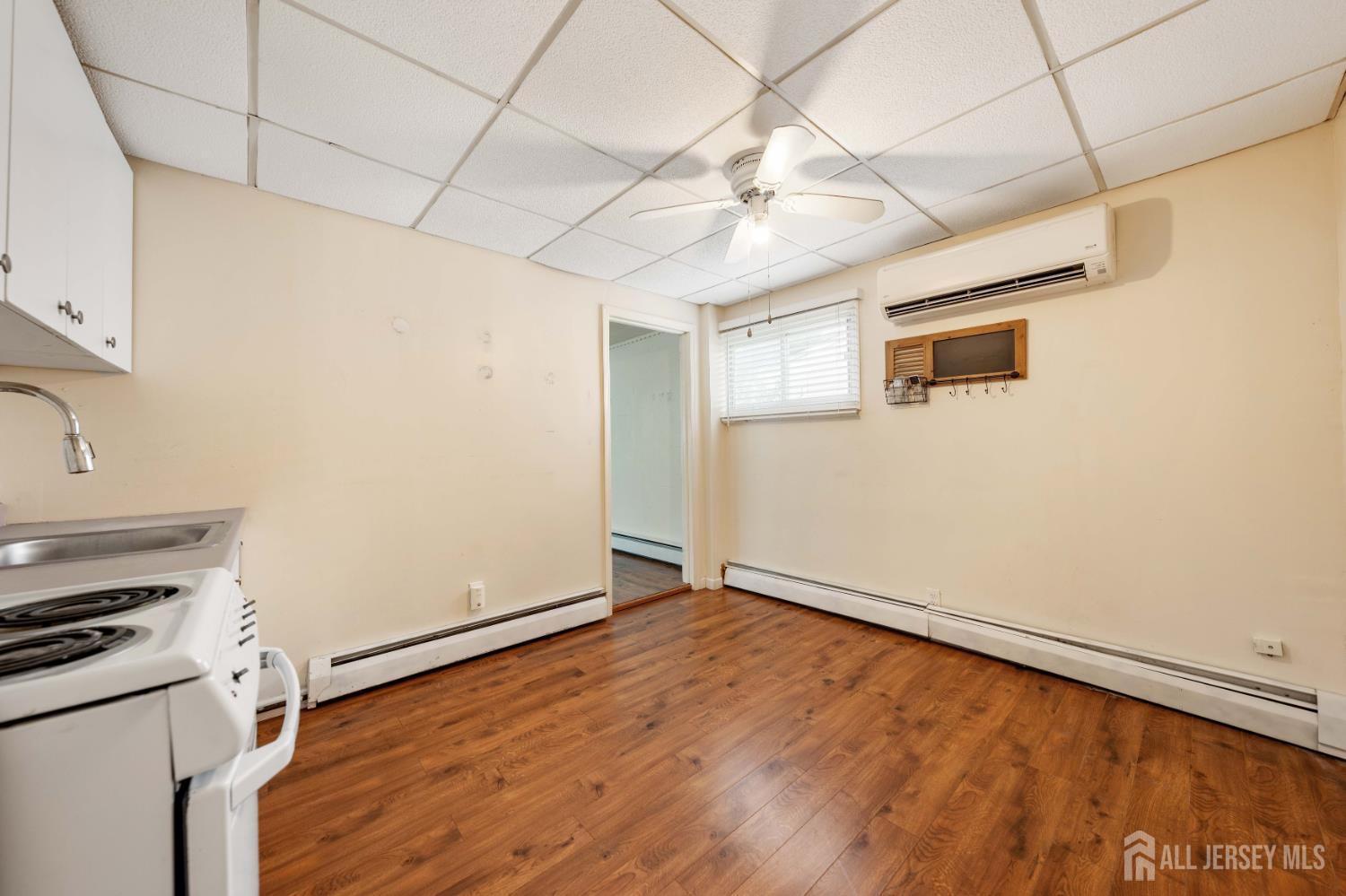 172 Elizabeth Avenue Iselin NJ 08830