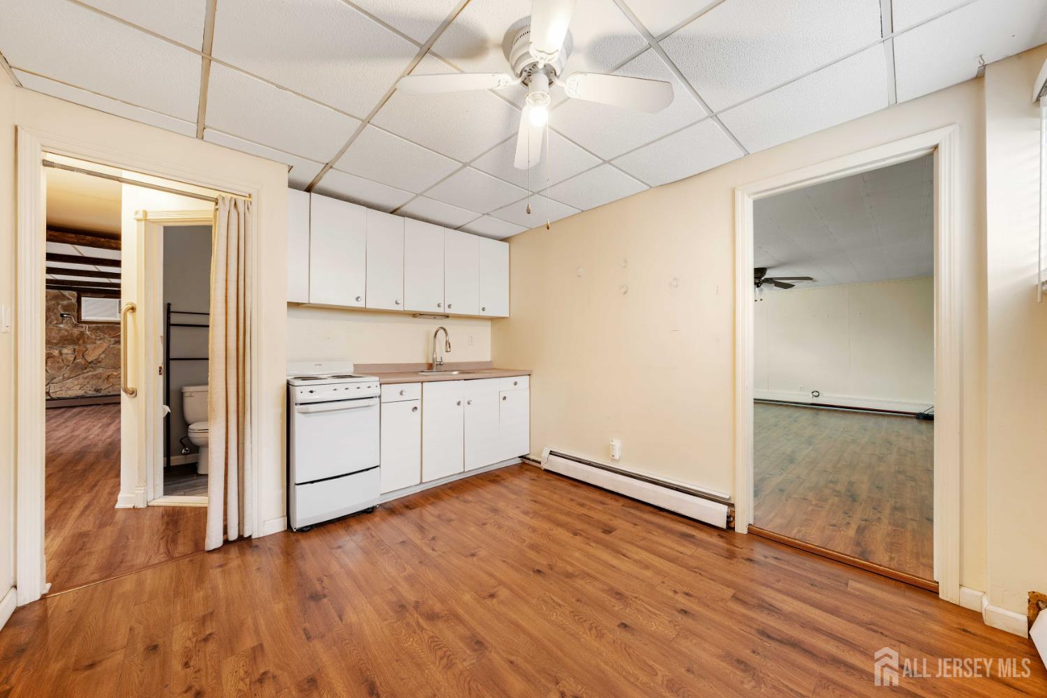 172 Elizabeth Avenue Iselin NJ 08830
