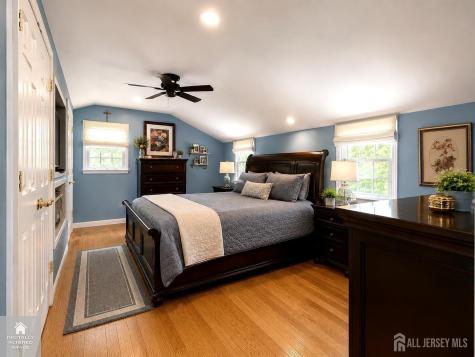 11 Coral Court Colonia NJ 07067
