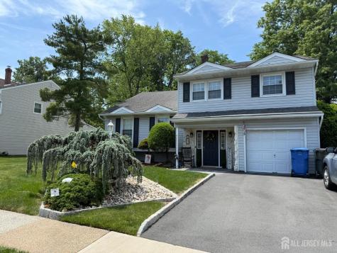 11 Coral Court Colonia NJ 07067