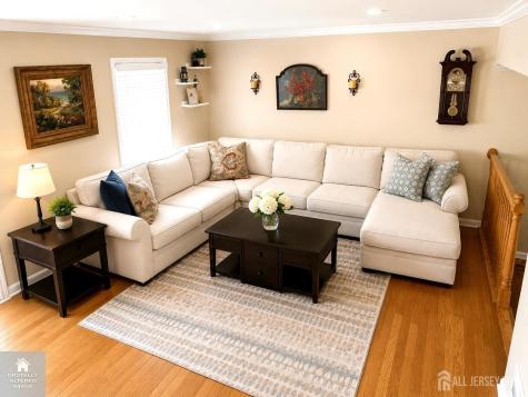 11 Coral Court Colonia NJ 07067