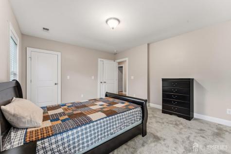 420 Mountainview Terrace Dunellen NJ 08812