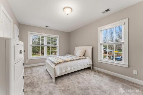 420 Mountainview Terrace Dunellen NJ 08812