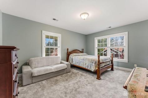 420 Mountainview Terrace Dunellen NJ 08812