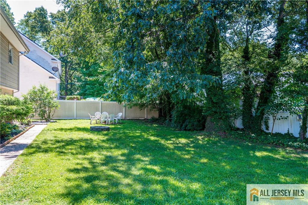 68 Outcalt Avenue Spotswood NJ 08884