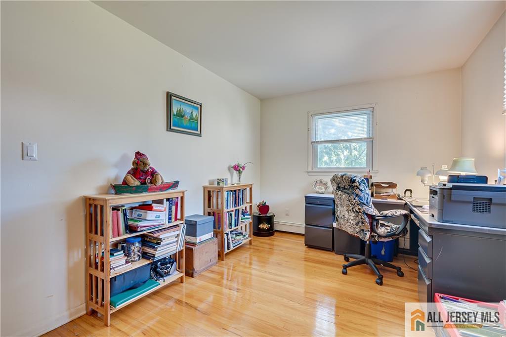 68 Outcalt Avenue Spotswood NJ 08884