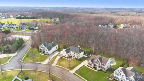 9 Stonegate Drive Monroe NJ 08831