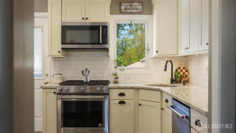 47 Miliken Road Colonia NJ 07067