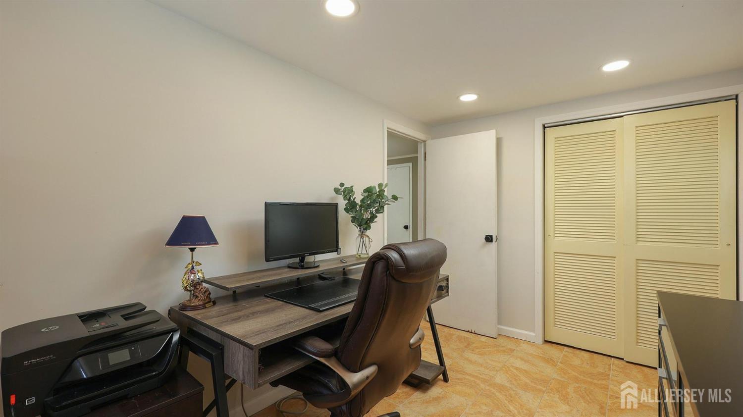 47 Miliken Road Colonia NJ 07067