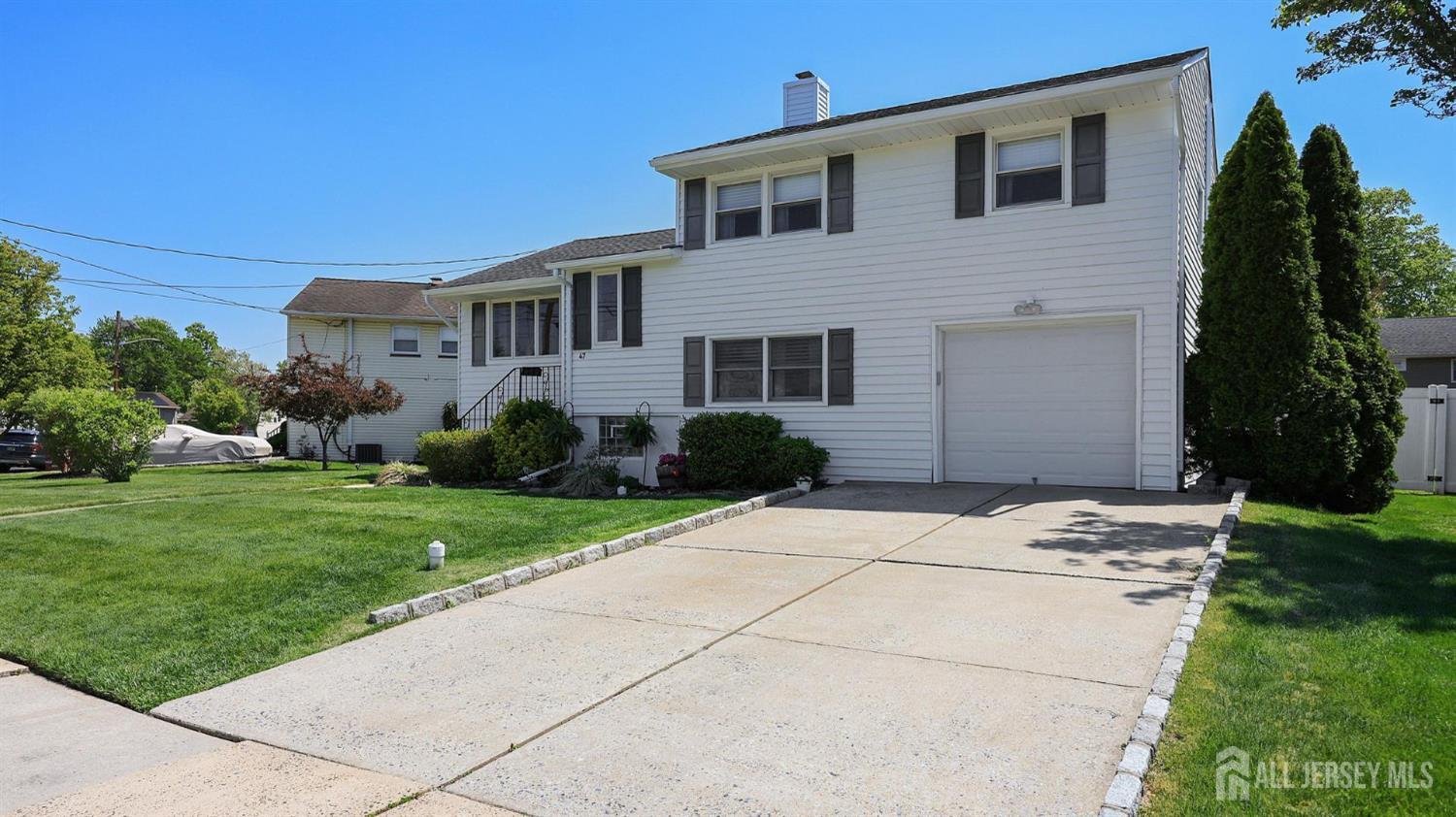 47 Miliken Road Colonia NJ 07067