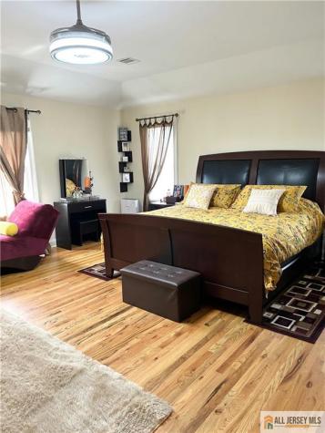 1 Hartman Court Clark NJ 07066