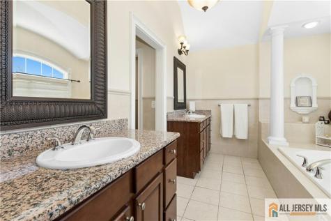 1 Hartman Court Clark NJ 07066